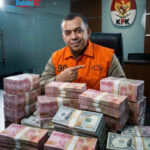Menjual Kedaulatan Demi Rupiah: Mengapa Pengawasan Orang Asing Bisa Dibeli
