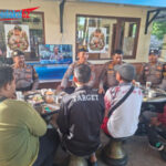 Ngopi Kamtibmas, Polsek Denpasar Barat Perkuat Sinergi Dengan Relawan Wujudkan Wilayah Aman
