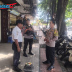 Sampaikan Pesan Kamtibmas, Bhabinkamtibmas Desa Dauh Puri Kangin Laksanakan Sambang Dialogis