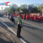 Jalan Santai Semarak HUT ke-81 RI, Polsek Mengwi Pastikan Kegiatan Kondusif